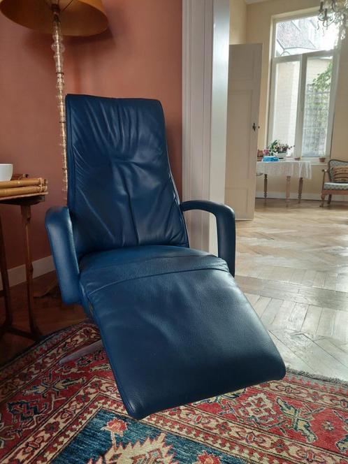 fauteuil inclinable électrique, Maison & Meubles, Fauteuils, Comme neuf, Cuir, Métal, 50 à 75 cm, 75 à 100 cm, Enlèvement