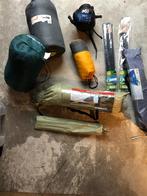 Allerhande kampeergerief slaapzakken matje potten etc, Sport en Fitness, Schietsport-accessoires, Ophalen, Zo goed als nieuw