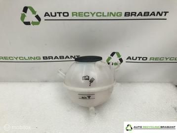 Koelvloeistof Reservoir Tank Volkswagen Audi Seat 1K0121407A beschikbaar voor biedingen