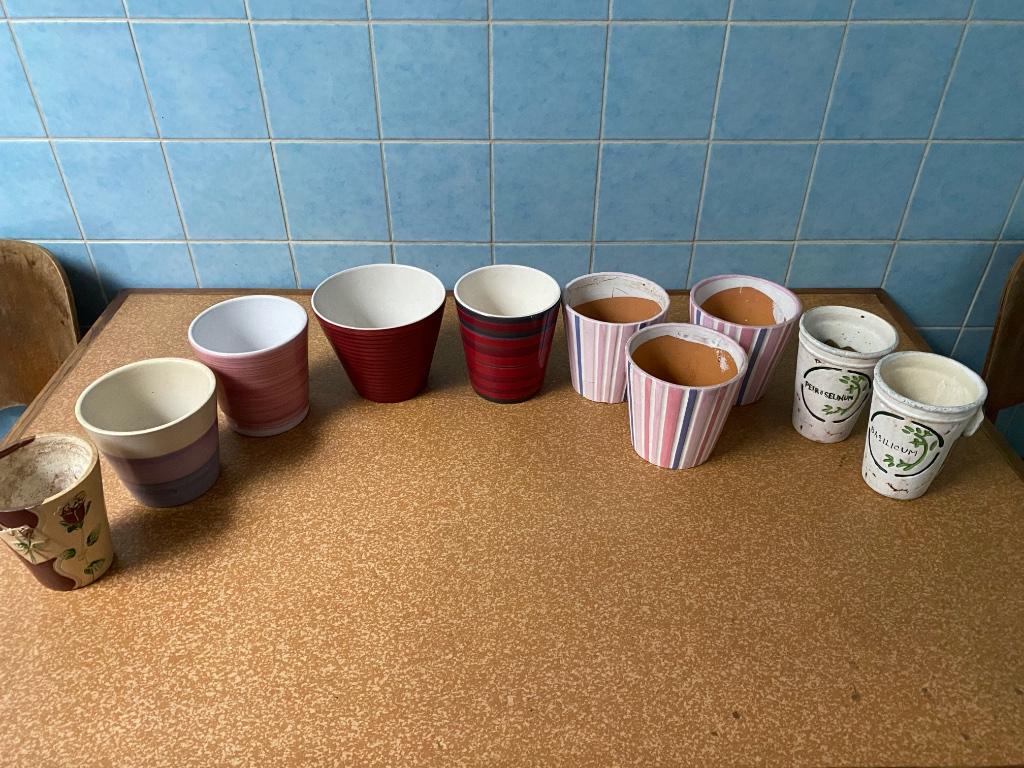 Keramische bloempotjes of kruidenpotjes - onbeschadigd, Tuin en Terras, Bloempotten, Gebruikt, Aardewerk, Binnen, Minder dan 40 cm