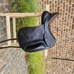 Km dressuurzadel, Dieren en Toebehoren, Paarden en Pony's | Zadels, Ophalen, Gebruikt, Dressuur