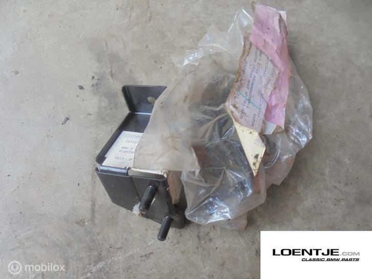 set nieuwe bumpersteunen achter BMW e28 518 520 528i etc, Auto-onderdelen, Carrosserie, BMW, Gebruikt, Ophalen of Verzenden