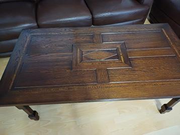 Houten salontafel massief beschikbaar voor biedingen