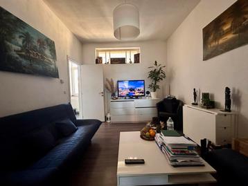 Appartement te koop in Forest, 1 slpk, Appartement, 1 pièces