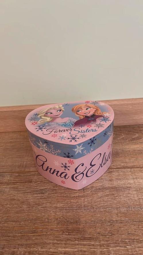 Muziek/juwelen kistje van Anna en Elsa, Handtassen en Accessoires, Beautycases, Gebruikt, Hardcase, Blauw, Met spiegeltje(s), Ophalen