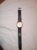 Montre vintage mécanique, Enlèvement