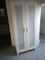 Kleerkast armoire, Enlèvement