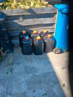 Gratis lege bidons in aarschot, Ophalen, Zo goed als nieuw