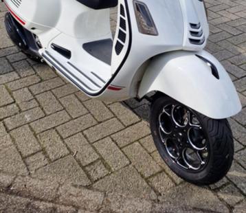 Exclusieve set velgen met banden vespa GTS/​GTS/GT NIEUW beschikbaar voor biedingen