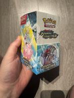 Pokemon Journey Together booster box, Ophalen of Verzenden, Zo goed als nieuw, Booster