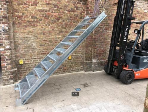 trap, Doe-het-zelf en Bouw, Ladders en Trappen, Gebruikt, Trap, Ophalen