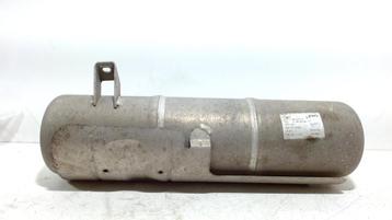 RESERVOIR Mercedes-Benz GL (X166) (A1663200215) disponible aux enchères