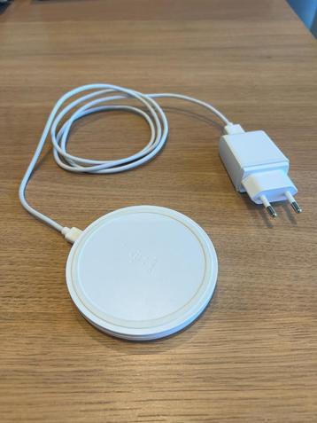 Belkin wireless charger beschikbaar voor biedingen