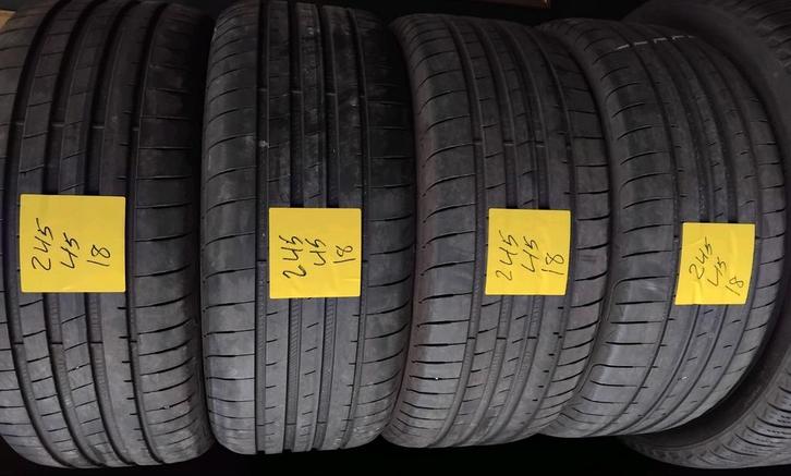245/45/18 2454518 245/45r18 été Goodyear, Autos : Pièces & Accessoires, Commande, Enlèvement