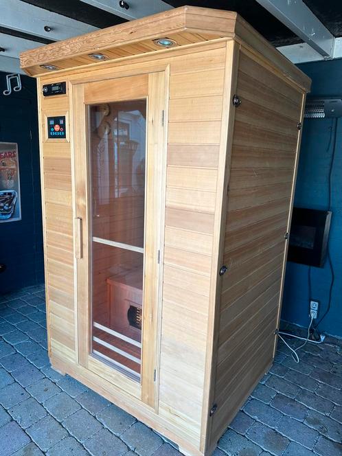 COMBI SAUNA - INFRAROOD EN OPGIETKACHEL, Sport en Fitness, Sauna, Zo goed als nieuw, Complete sauna, Fins of Traditioneel, Ophalen of Verzenden