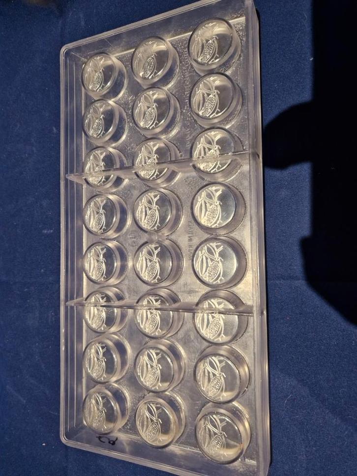 Verschillende pralinevormen, Hobby en Vrije tijd, Taarten en Cupcakes maken, Ophalen of Verzenden