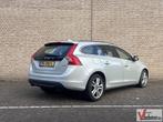Volvo V60 2.0 D3 | Leder | Climate | Cruise | Navi | PDC | S, Auto's, Volvo, Zwart, Wit, Emergency brake assist, 119 g/km