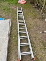 Schijfladder in zeer goeie staat, Ophalen of Verzenden, Zo goed als nieuw, Ladder