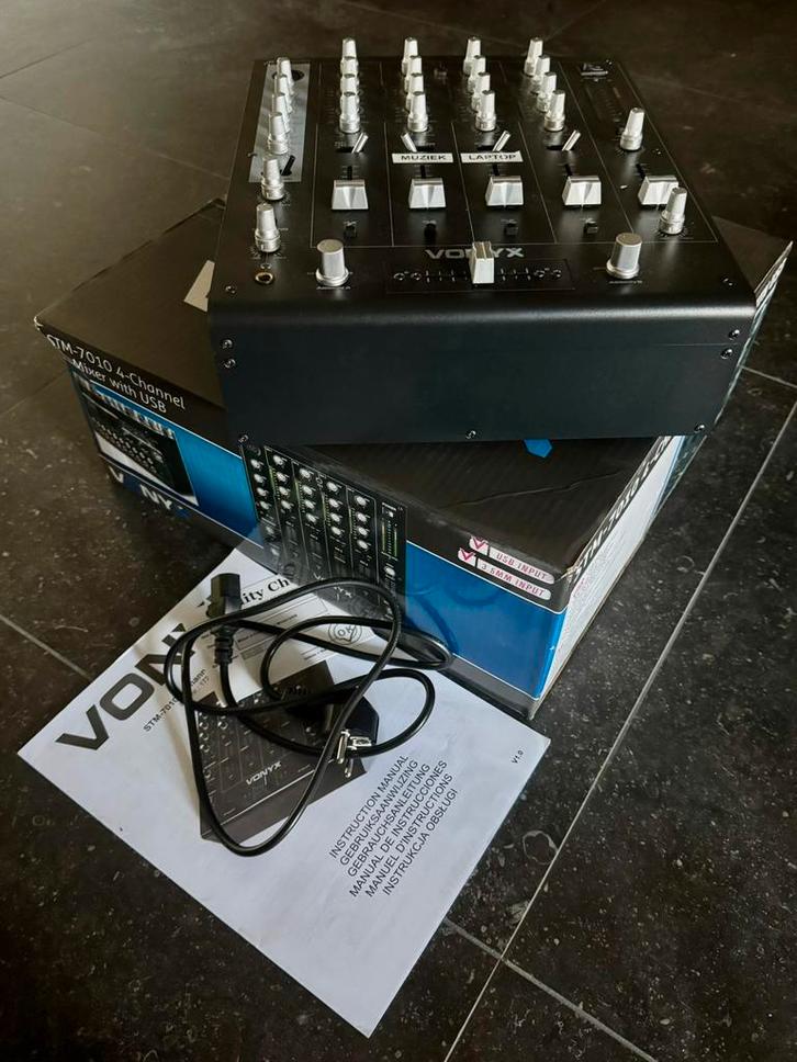 Mengpaneel Vonyx STM-7010 4-Channel DJ Mixer with USB, Muziek en Instrumenten, Mengpanelen, Zo goed als nieuw, Minder dan 5 kanalen