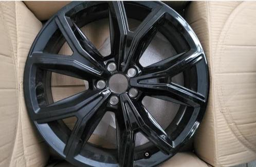 Velgen VW T-CROSS, Auto-onderdelen, Banden en Velgen, Velg(en), 18 inch, 215 mm, Personenwagen, Gebruikt, Ophalen