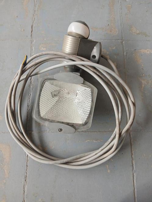 Te koop: verstraler wandbevestiging & verklikkingsoog, Huis en Inrichting, Lampen | Spots, Gebruikt, Ophalen of Verzenden