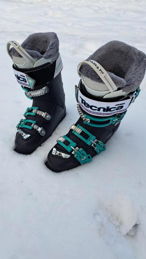 Bottines ski femme Technica pointure 23.5, Sport en Fitness, Skiën en Langlaufen, Zo goed als nieuw, Ski