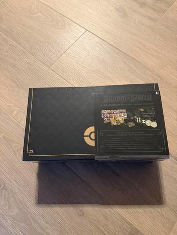 Ultra premium zacian & Zamazenta, Enlèvement, Comme neuf, Booster box, Foil