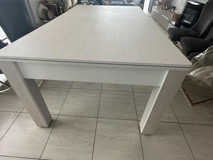 Billard et Table pour salle à manger, Huis en Inrichting, Tafels | Eettafels, Gebruikt, 100 tot 150 cm, 200 cm of meer, Vijf personen of meer