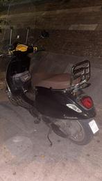Vespa primavera, Fietsen en Brommers, Scooters | Vespa, Ophalen