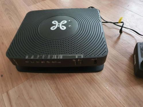 ADSL/VDSL2/TV/TEL/WiFi modem/router Bbox 3V+ te koop, Informatique & Logiciels, Routeurs & Modems, Comme neuf, Routeur, Enlèvement ou Envoi