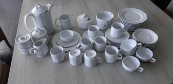 Koffieservies beschikbaar voor biedingen