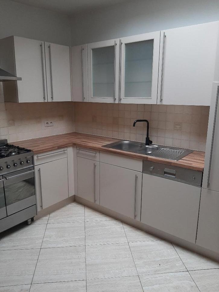 Cuisine à vendre (en tout ou en partie), Maison & Meubles, Cuisine | Cuisines complètes, Utilisé, Cuisine en U, Crème, Bois, Brillant ou Laqué