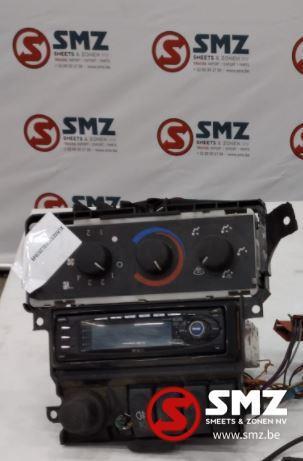 Occ Bediening verwarming en radio DAF LF55, Auto-onderdelen, Vrachtwagen-onderdelen, DAF, Interieur en Bekleding, Gebruikt