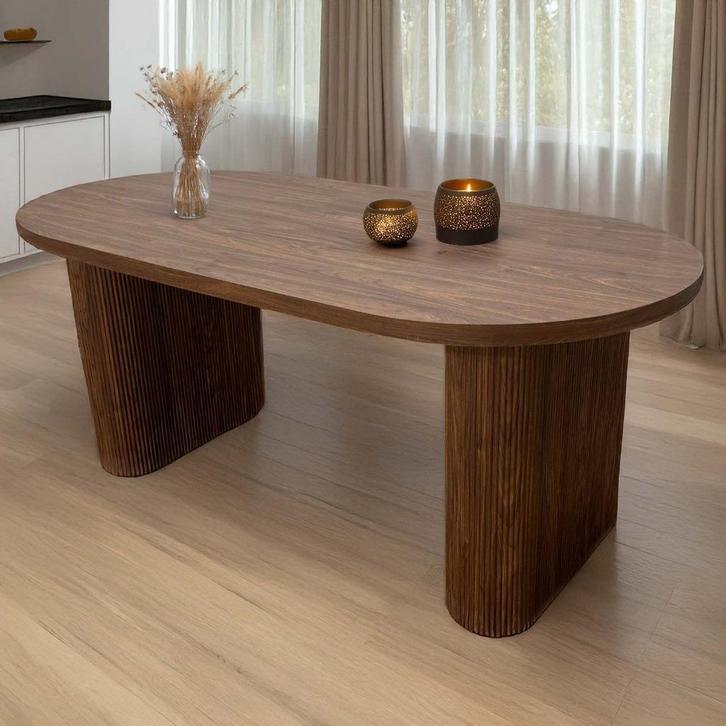 Tafel walnoot bruin, Huis en Inrichting, Tafels | Eettafels, Nieuw, 50 tot 100 cm, 150 tot 200 cm, Vier personen, Ovaal, Overige houtsoorten