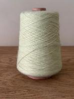 Nieuwe 70% wol (breien/haken) lichtgroen/450gr (nr4870), Hobby en Vrije tijd, Ophalen of Verzenden, Nieuw, Breien of Haken, Wol of Garen