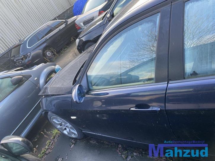 BMW 3 SERIE E90 blauw A35/5 Links voor deur portier 2004-201, Auto-onderdelen, Carrosserie, Deur, BMW, Gebruikt, Ophalen
