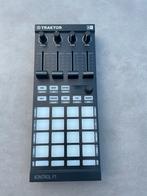 Traktor kontrol f1 (geen schade), Muziek en Instrumenten, Midi-apparatuur, Ophalen, Nieuw