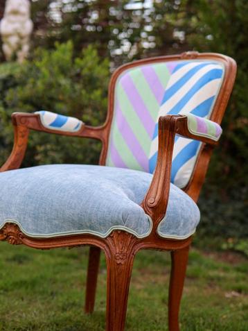 Fauteuil Louis XV beschikbaar voor biedingen