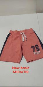Schort Jongen Maat 104 aan 2 € stuk, Enlèvement, Comme neuf, Garçon, Pantalon