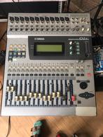 Yamaha 01v digitale mixer + 4 outs, Muziek en Instrumenten, Mengpanelen, Ophalen of Verzenden, Gebruikt