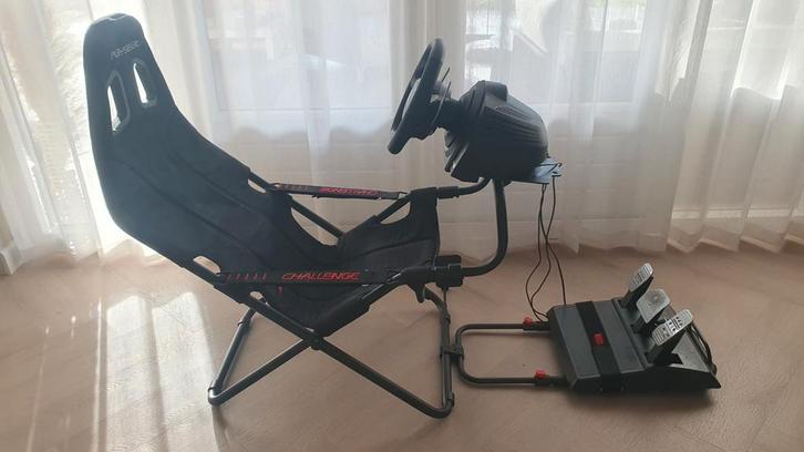 Complete Sim Racing Set – Thrustmaster TMX FF + Playseat, Games en Spelcomputers, Games | Xbox Series X en S, Zo goed als nieuw