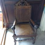 Ancienne chaise /trône en bois sculpté à la main années 1900, Enlèvement ou Envoi