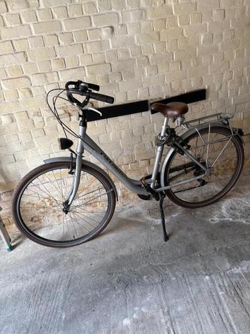 2 Oxford damesfietsen - leuke opknappers  beschikbaar voor biedingen