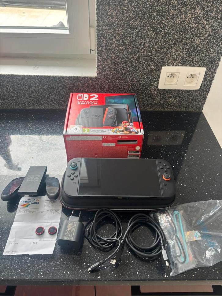Nintendo switch 2 met garantie gloednieuw, Games en Spelcomputers, Spelcomputers | Nintendo Switch, Zo goed als nieuw, Switch Original