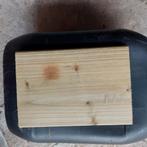 Geinprigneerde stukjes houten planken., Ophalen