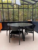 Eettafel HAY + 4 Bolia stoelen, Ophalen, 50 tot 100 cm, 100 tot 150 cm, Zo goed als nieuw
