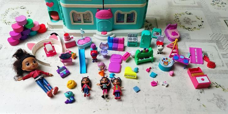 Gaby's poppenuis compleet met alle kamers., Enfants & Bébés, Jouets | Maisons de poupées, Utilisé, Maison de poupées, Enlèvement