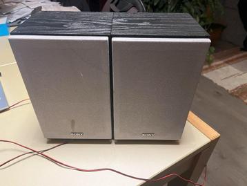 Sony SS CEH26 mini bookshelf speakers  disponible aux enchères