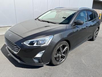 Ford Focus Clipper 1.5 eco blue business beschikbaar voor biedingen