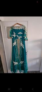 Prachtige volbewerkte takshita te koop, Vêtements | Femmes, Habits de circonstance, ANDERE, Autres couleurs, Enlèvement, Porté